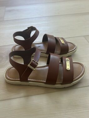 Girls Nine West sandals